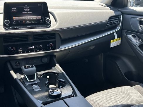 New 2026 Nissan Rogue SV AWD/4WD image 25