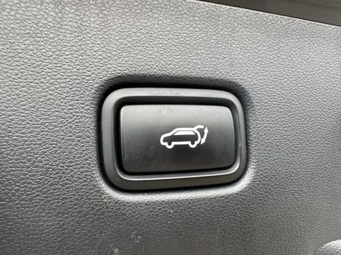 Used 2023 Hyundai Tucson Limited AWD/4WD image 10