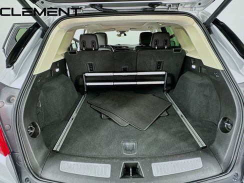 Used 2018 Cadillac XT5 Premium Luxury image 9