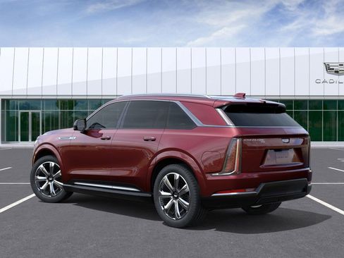 Used 2026 Cadillac Escalade IQ Luxury 1 w/ LPO, Floor Liner Package AWD/4WD image 4
