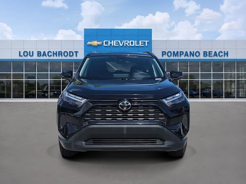 Used 2024 Toyota RAV4 XLE image 2