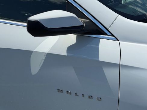 Used 2024 Chevrolet Malibu LT FWD image 10