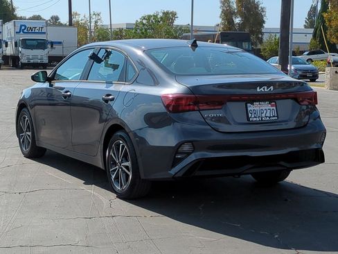 Used 2022 Kia Forte LXS image 8