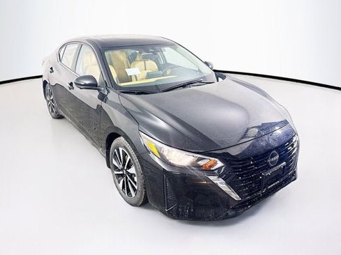 New 2025 Nissan Sentra SV w/ SV Premium Package image 3