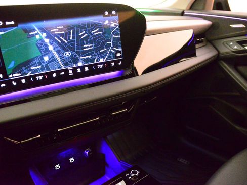 Certified 2025 Audi Q6 e-tron Premium Plus w/ Premium Plus image 26