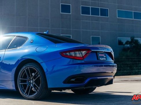 Used 2016 Maserati GranTurismo Sport image 46