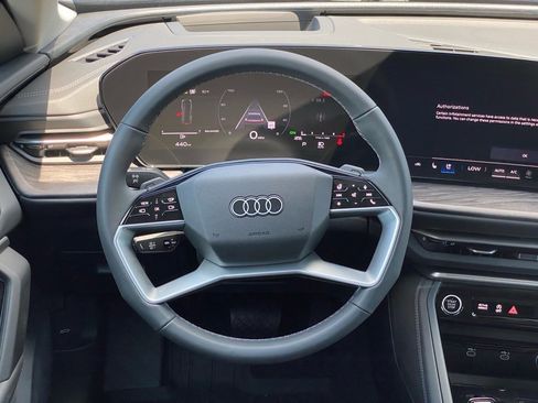 New 2025 Audi Q5 2.0T Premium Plus image 8