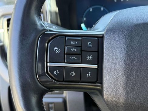 Used 2024 Ford F250 Platinum image 32