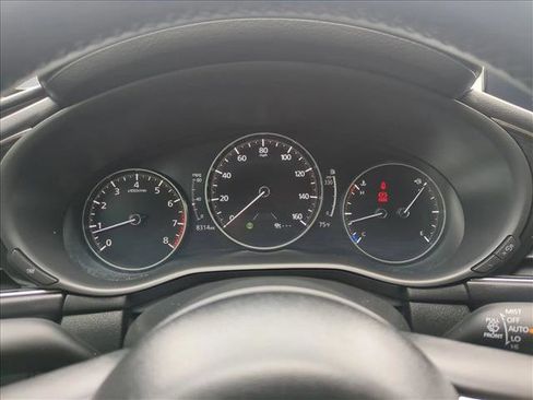 Used 2024 MAZDA MAZDA3 s image 11