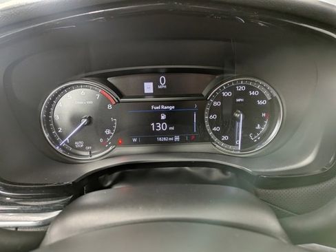 Certified 2025 Cadillac XT5 Premium Luxury w/ LPO, Floor Liner Package image 5