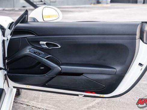 Used 2014 Porsche Cayman S image 65