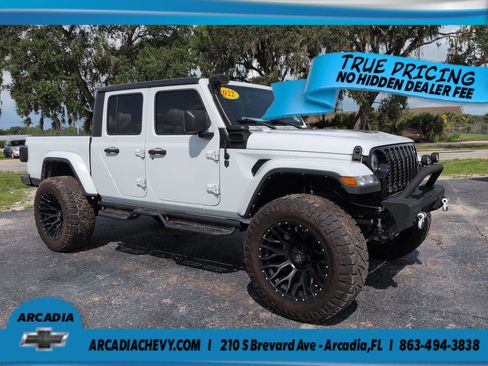 Used 2022 Jeep Gladiator Sport AWD/4WD image 1