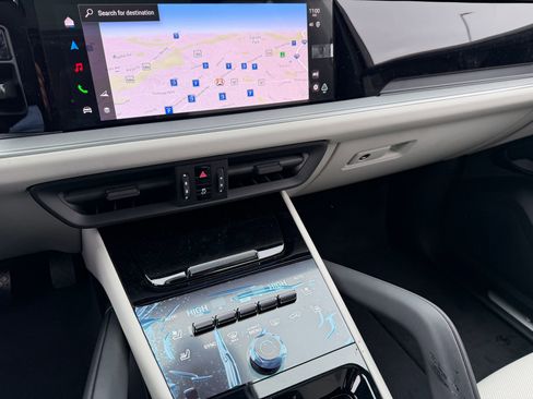 New 2026 Porsche Cayenne AWD/4WD image 27