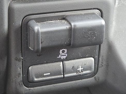 Used 2021 Chevrolet Silverado 1500 Custom Trail Boss w/ Safety Confidence Package image 5