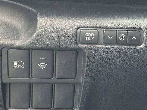 Used 2018 Lexus IS 300 AWD image 30
