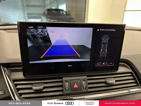 Used 2023 Audi Q5 2.0T Premium w/ Convenience Package AWD/4WD image 23