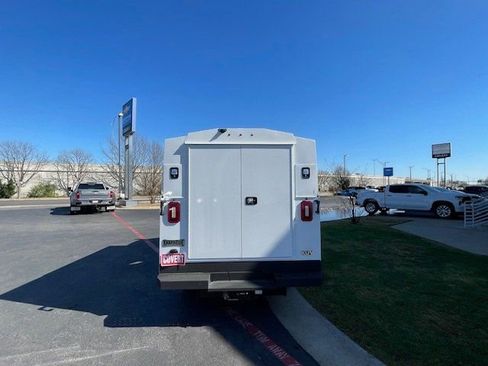 New 2025 Chevrolet Express 3500 w/ Power Convenience Package image 3