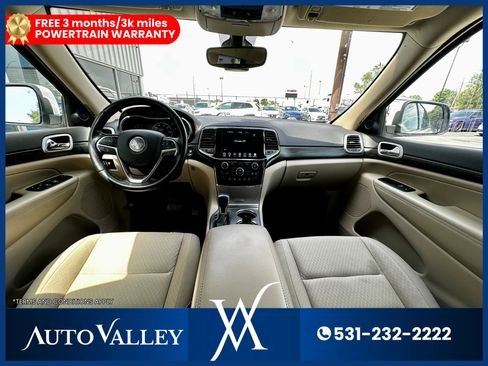 Used 2022 Jeep Grand Cherokee Laredo E image 28