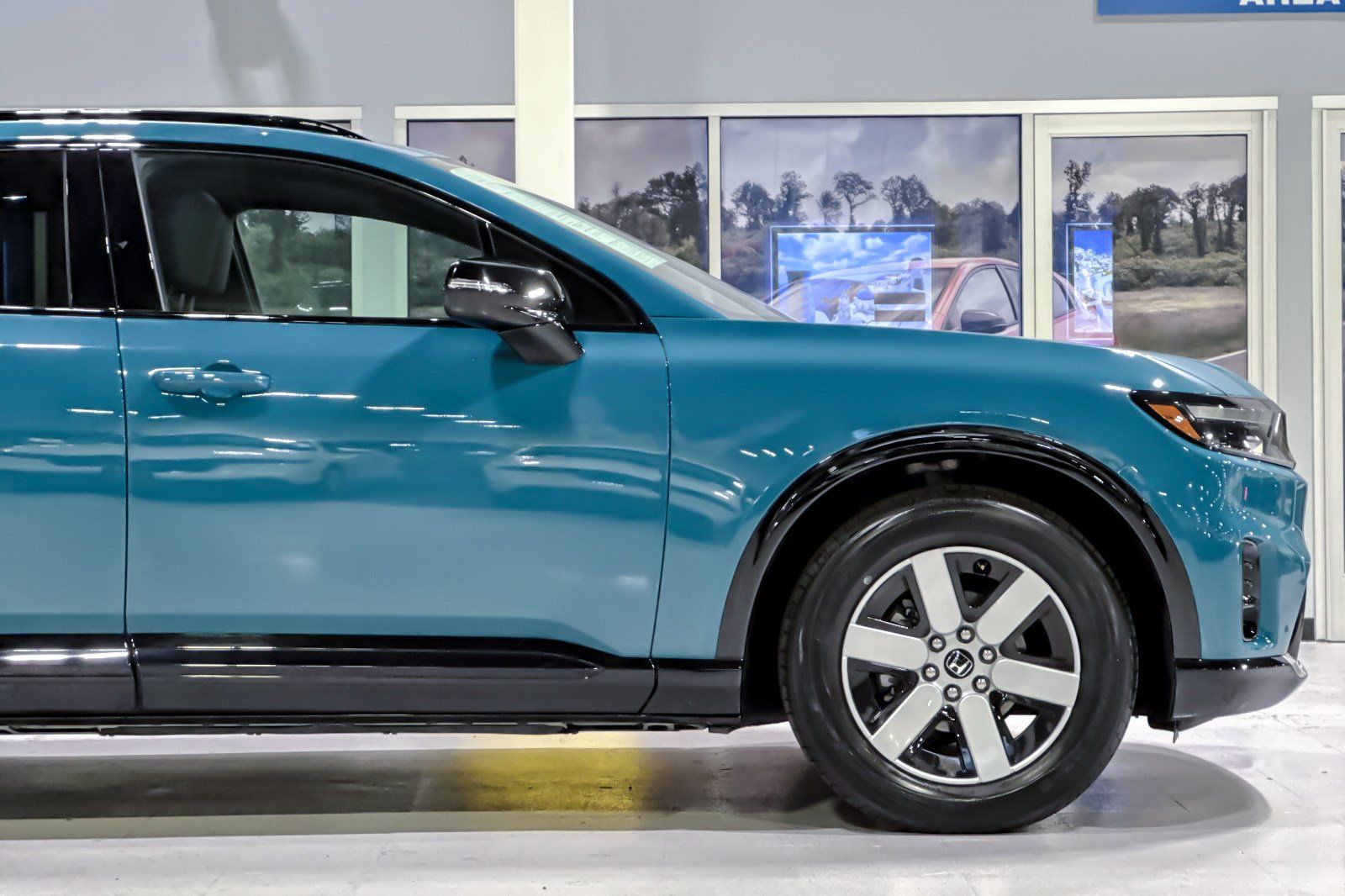 Used 2024 Honda Prologue Touring image 36