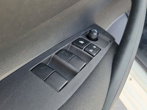 Used 2024 Toyota Corolla LE image 35