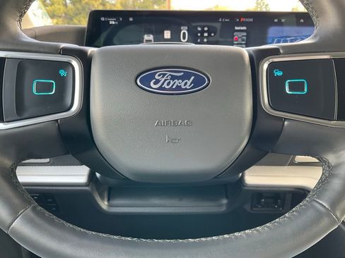 Used 2025 Ford Expedition Max Active image 63