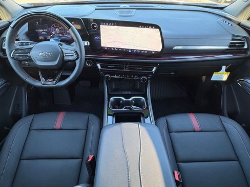 New 2026 Chevrolet Traverse RS image 6