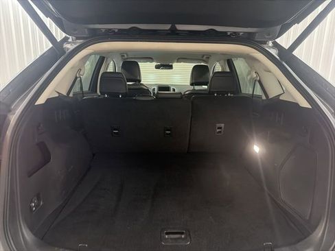 Used 2024 Ford Edge Titanium image 25
