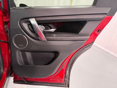 Used 2020 Land Rover Discovery Sport S R-Dynamic image 27