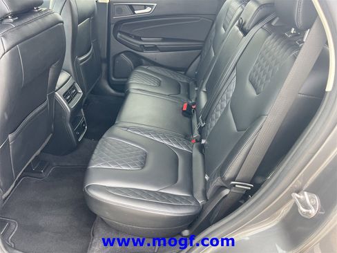 Certified 2024 Ford Edge Titanium image 24