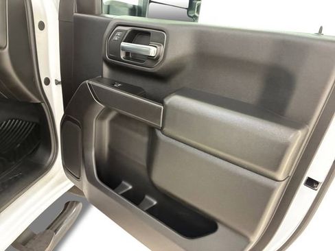 Certified 2025 Chevrolet Silverado 2500 Custom w/ Custom Value Package AWD/4WD image 15