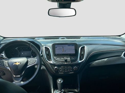 Used 2021 Chevrolet Equinox Premier AWD/4WD image 23