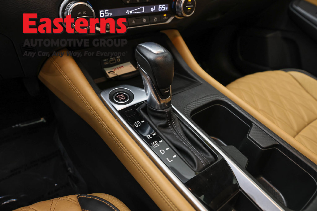 Used 2023 Nissan Sentra SV w/ SV Premium Package FWD image 14
