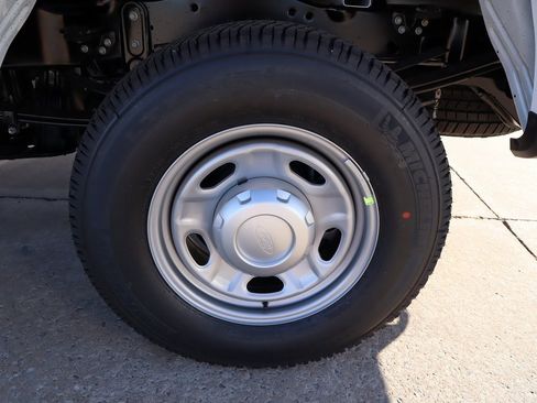 New 2026 Ford F250 XL w/ XL Driver Assist Package image 18