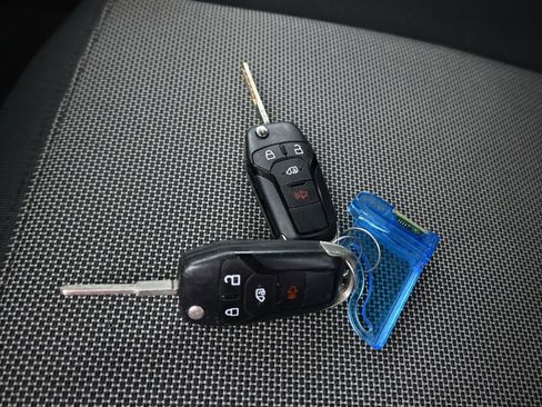 Used 2019 Ford Transit Connect XL image 55