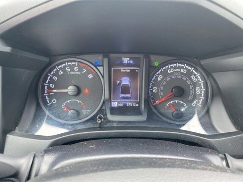 Used 2023 Toyota Tacoma SR image 27