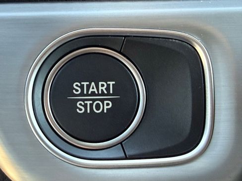 New 2026 Mercedes-Benz G 580 w/ EQ Technology image 22