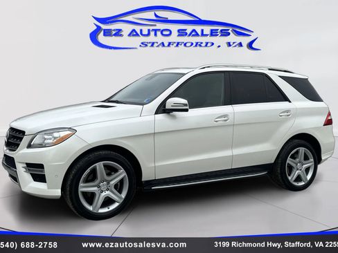 Used 2014 Mercedes-Benz ML 350 ML 350 4MATIC Sport Utility 4D w/ Premium 1 Package image 9
