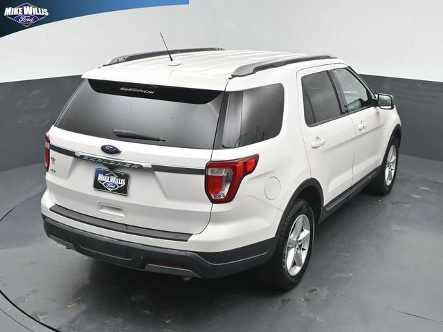 Certified 2019 Ford Explorer XLT w/ Equipment Group 202A FWD image 15