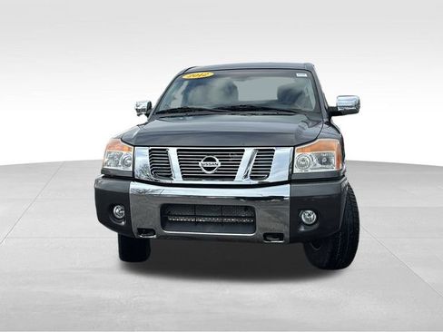 Used 2012 Nissan Titan SV w/ SV Value Truck Pkg image 2