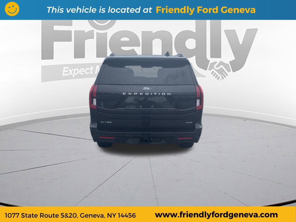 Used 2025 Ford Expedition Max Active AWD/4WD image 6