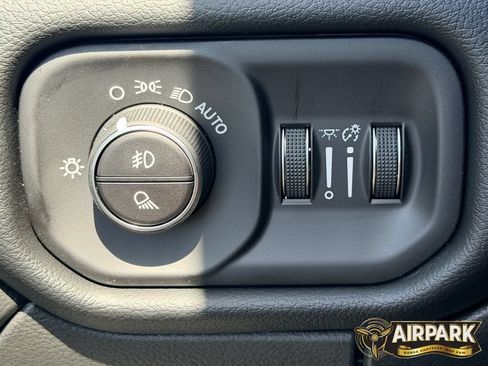 New 2026 RAM 2500 Power Wagon AWD/4WD image 19