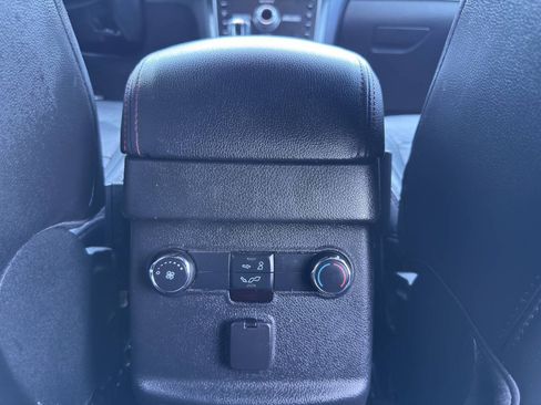 Used 2018 Ford Explorer Sport AWD/4WD image 23