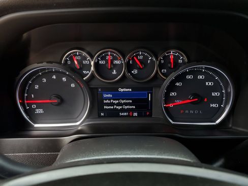 Used 2021 Chevrolet Silverado 1500 LT Trail Boss w/ Bed Protection Package AWD/4WD image 33
