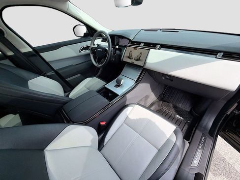 Used 2024 Land Rover Range Rover Velar S image 34