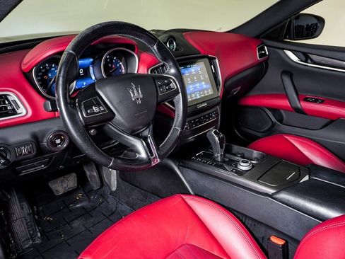 Used 2017 Maserati Ghibli S Q4 image 18