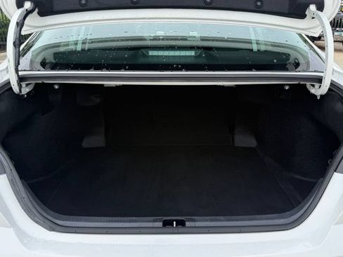 Used 2025 Toyota Camry LE FWD image 29