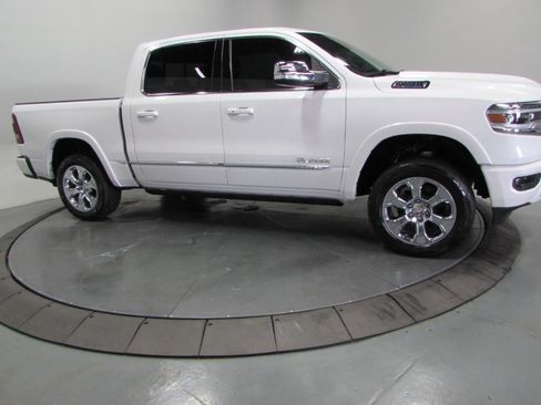 Used 2023 RAM 1500 Limited w/ Body Color Bumper Group image 4