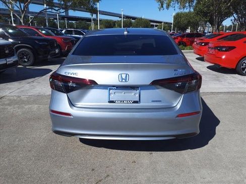 New 2025 Honda Civic Sport image 13