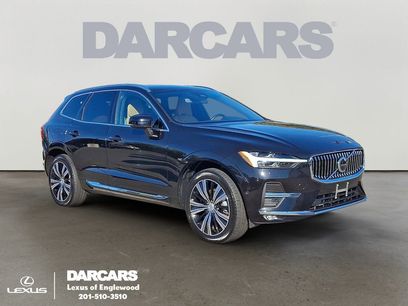 Used 2022 Volvo XC60 B5 Inscription w/ Advanced Package