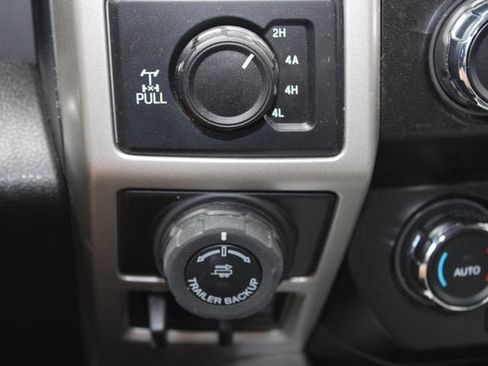 Used 2020 Ford F150 Lariat image 25